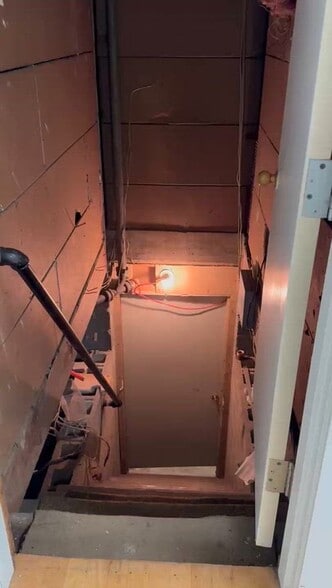 More Photos Of 3600-3606 Western Ave, Knoxville Freestanding For Sale