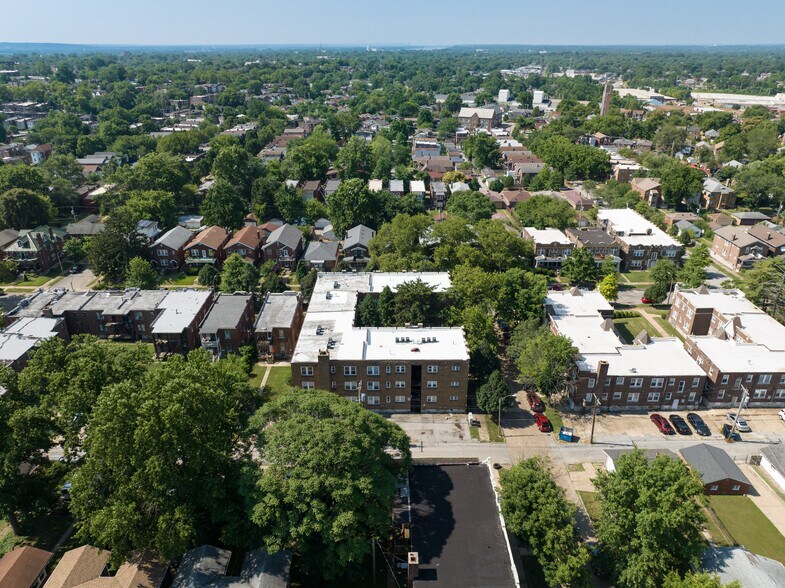 More Photos Of , Saint Louis Multifamily For Sale