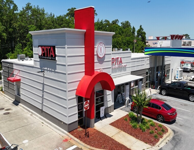 More Photos Of 180 Mary Esther Blvd, Mary Esther Service Station For Sale