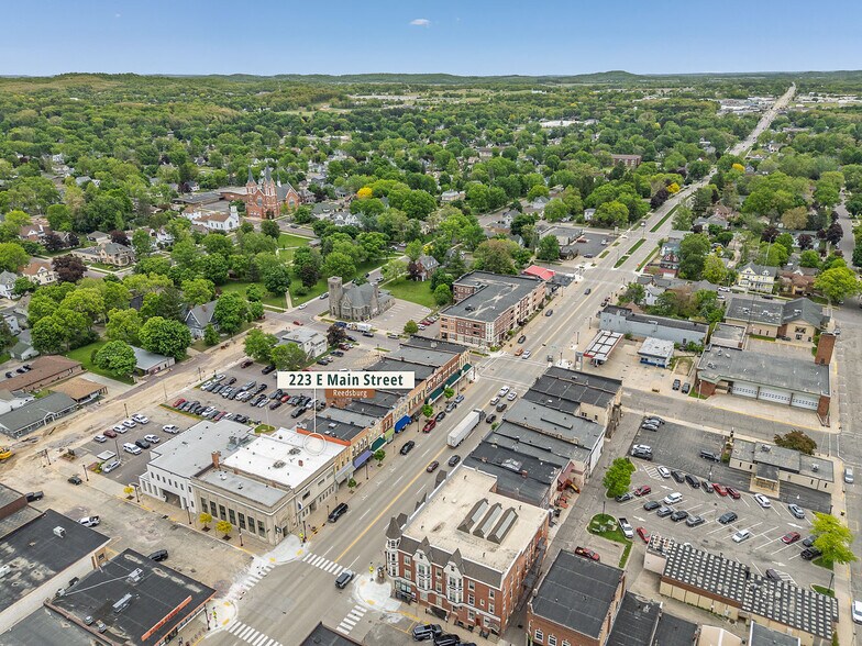 More Photos Of 223 E Main St, Reedsburg Storefront Retail Office For Sale