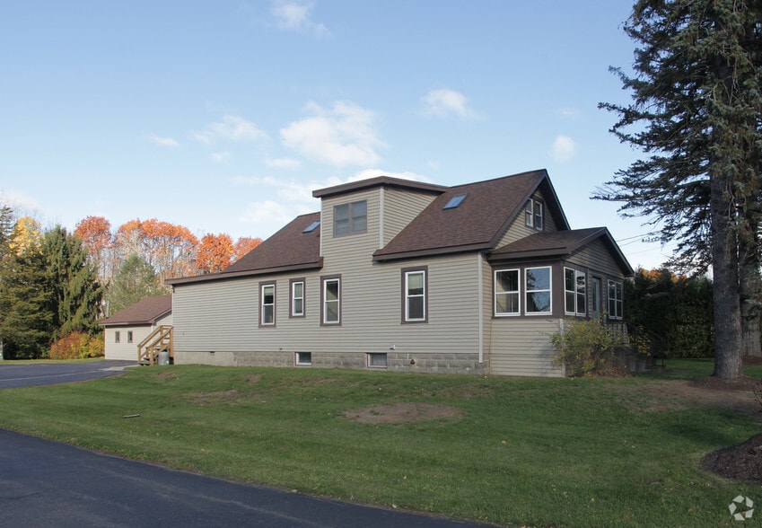 Primary Photo Of 3418 Carman Rd, Schenectady Office For Sale