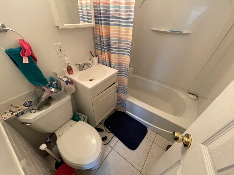 More Photos Of 101 Comstock Ave, Syracuse Apartments For Sale