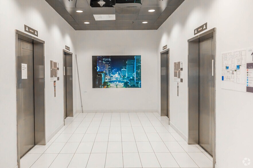 More Photos Of 200 Franklin Square Dr, Somerset Office For Lease