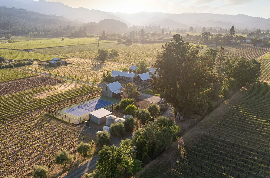 More Photos Of 1540 W Zinfandel Ln, Saint Helena Land For Sale