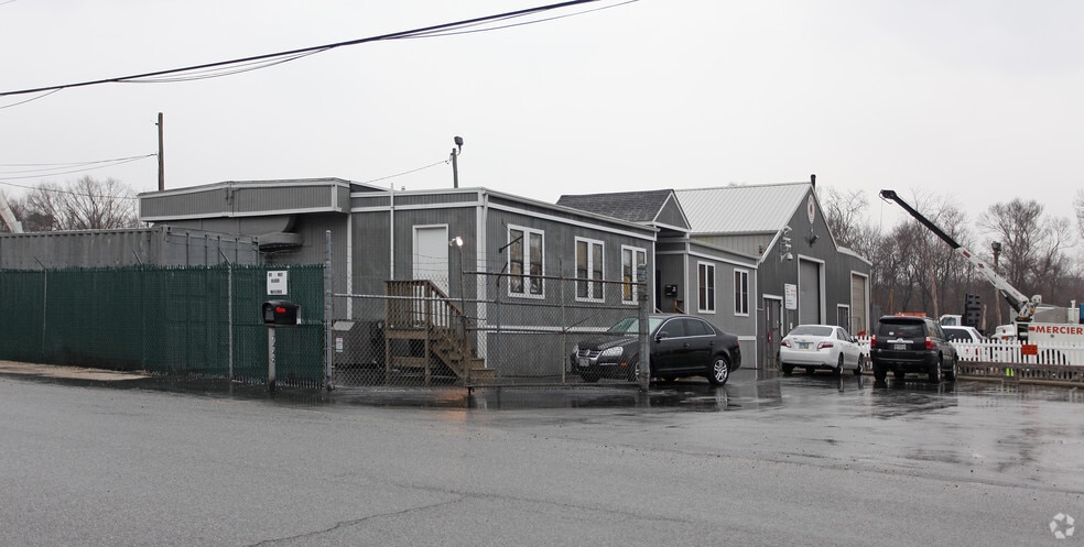 More Photos Of ,  Unknown For Sale