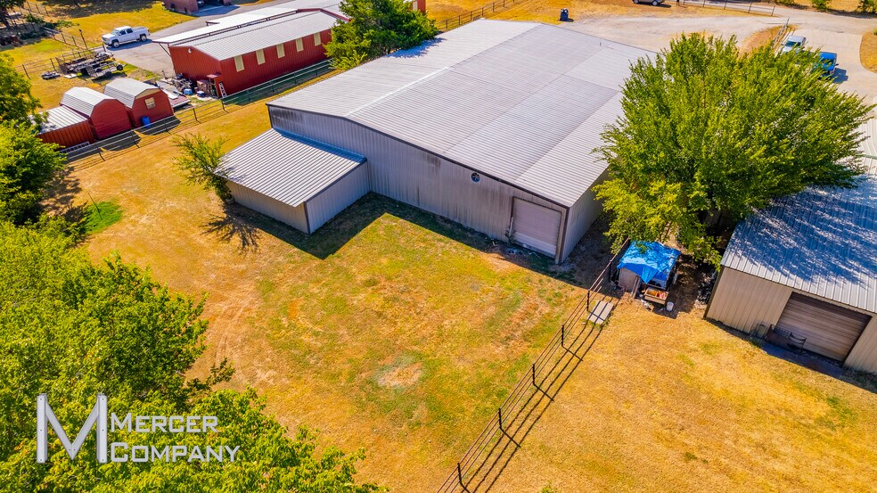 More Photos Of 12683 Rendon Rd, Burleson Manufacturing For Sale