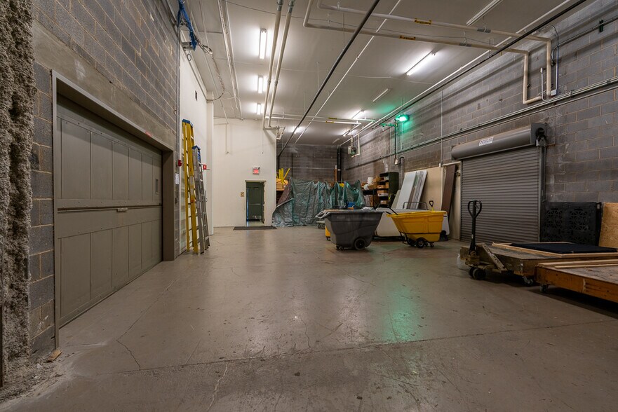 More Photos Of 1701 Westchester Dr, High Point Religious Facility For Sale