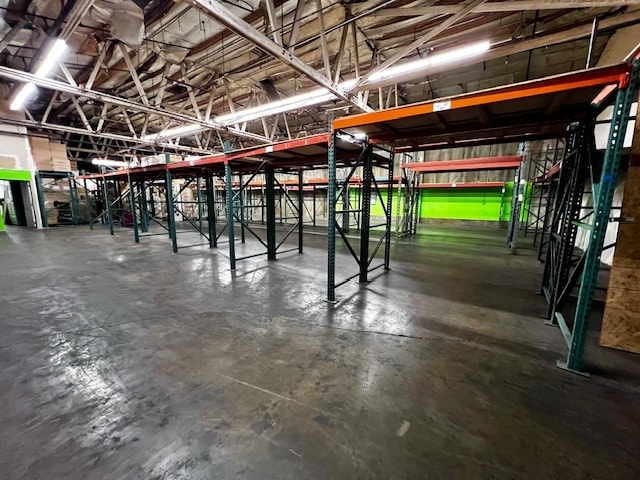 More Photos Of 620 S Clarence St, Los Angeles Manufacturing For Lease