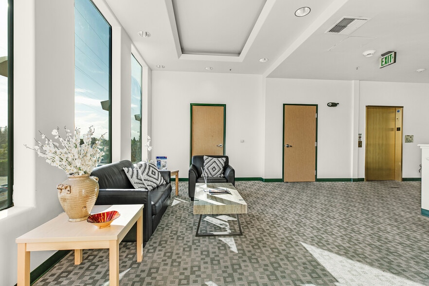 More Photos Of 41111 Mission Blvd, Fremont Office For Lease