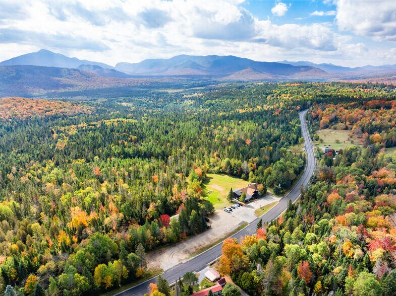 More Photos Of 4833 Cascade Rd, Lake Placid Sports And Entertainment For Sale