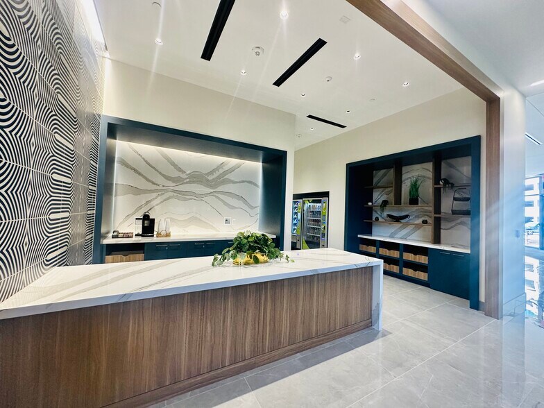More Photos Of 580 Westlake Park Blvd, Houston Unknown For Lease