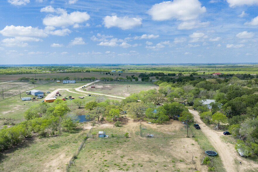 More Photos Of 8519 State Park Rd, Lockhart Land For Sale