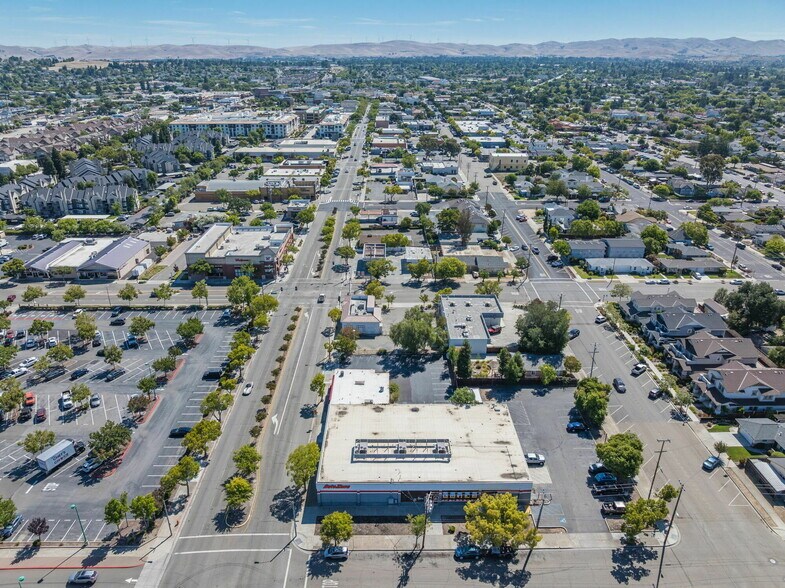 More Photos Of 1593 1st St, Livermore Fast Food For Lease