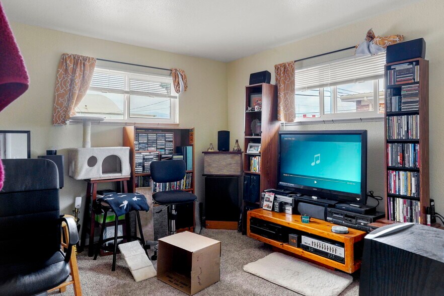 More Photos Of 3129 N El Paso St, Colorado Springs Apartments For Sale