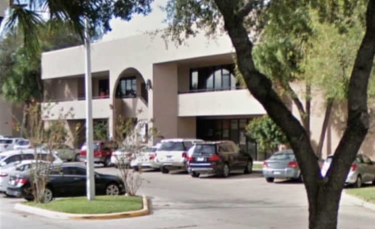 More Photos Of 110 E Savannah Ave, McAllen Medical For Sale
