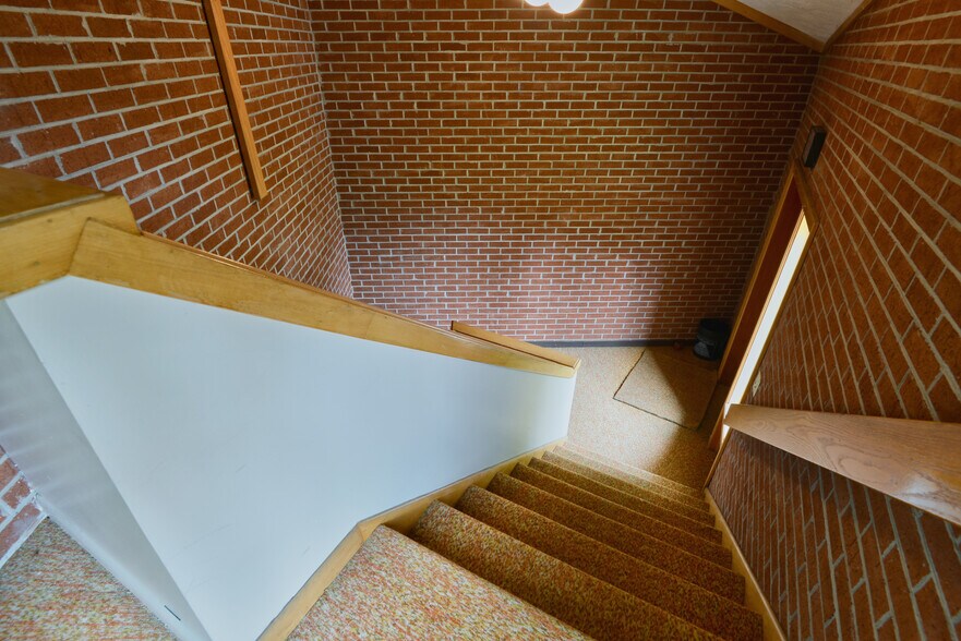 More Photos Of 1219 Second St, Radford Religious Facility For Sale