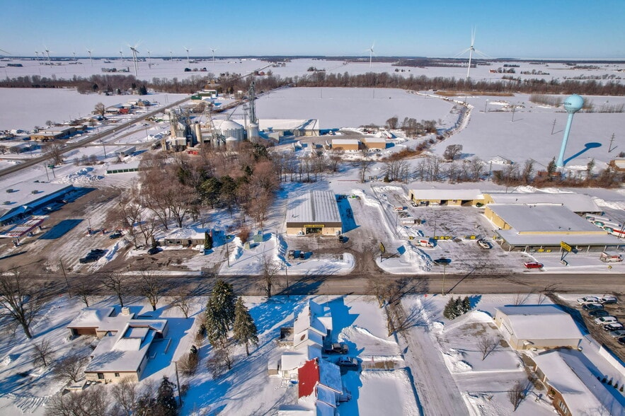 More Photos Of 57 N Caseville Rd, Pigeon Freestanding For Sale