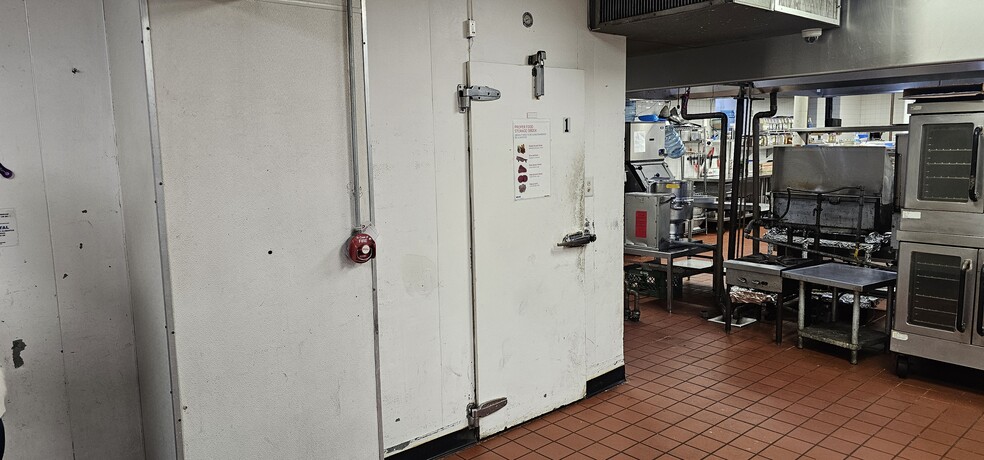 More Photos Of 2825 5th Ave, San Diego Lodge Meeting Hall For Lease