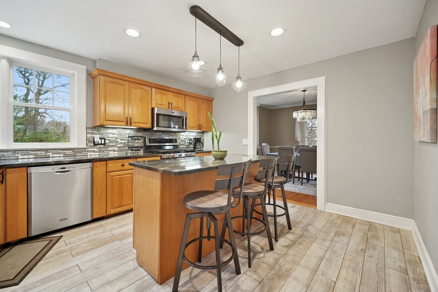 More Photos Of 526 Highland Ave, Montclair Hospitality For Sale