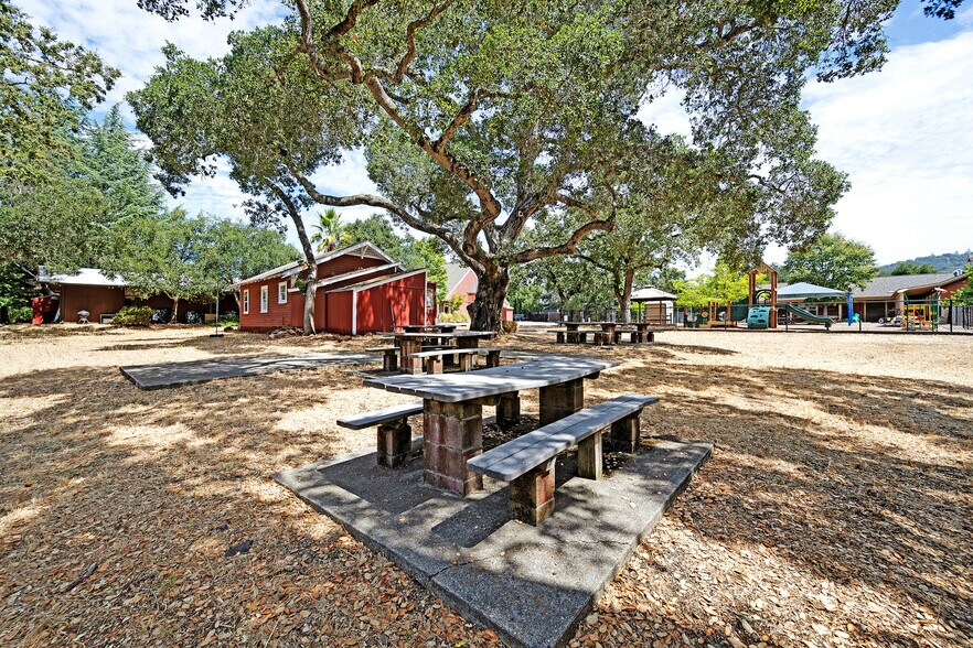 More Photos Of 4930 Newanga Ave, Santa Rosa Religious Facility For Sale