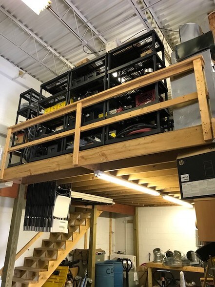 More Photos Of 9102 Industry Dr, Manassas Park Warehouse For Sale