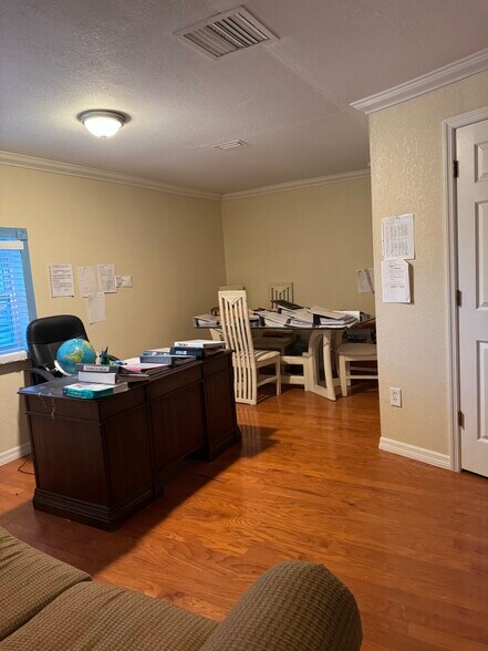 More Photos Of 8 E Summit St, Apopka Specialty For Sale