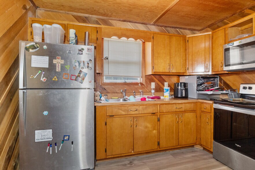 More Photos Of 2000 Old Tullahoma Rd, Winchester Apartments For Sale