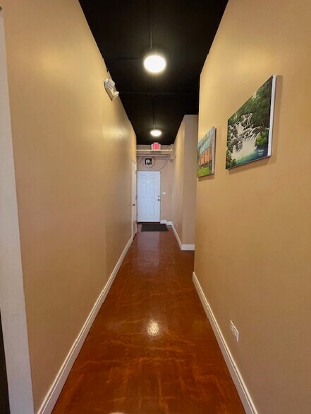 More Photos Of 3407-3423 Church St, Evanston Freestanding For Lease