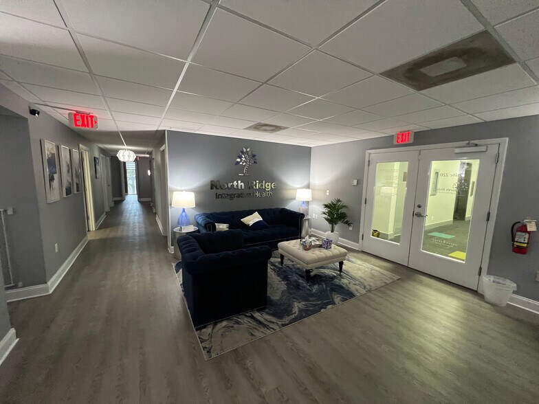 More Photos Of 5353 N Federal Hwy, Fort Lauderdale Medical For Lease