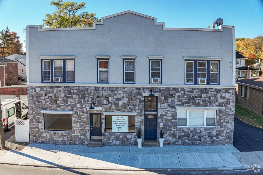Primary Photo Of 19 Morris Ave, Springfield Apartments For Lease