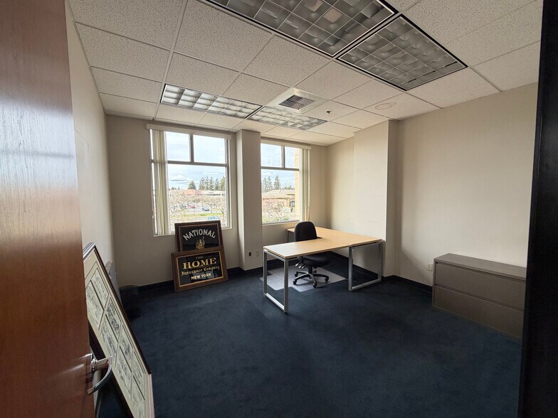 More Photos Of 3415 Brookside Rd, Stockton Office For Sale