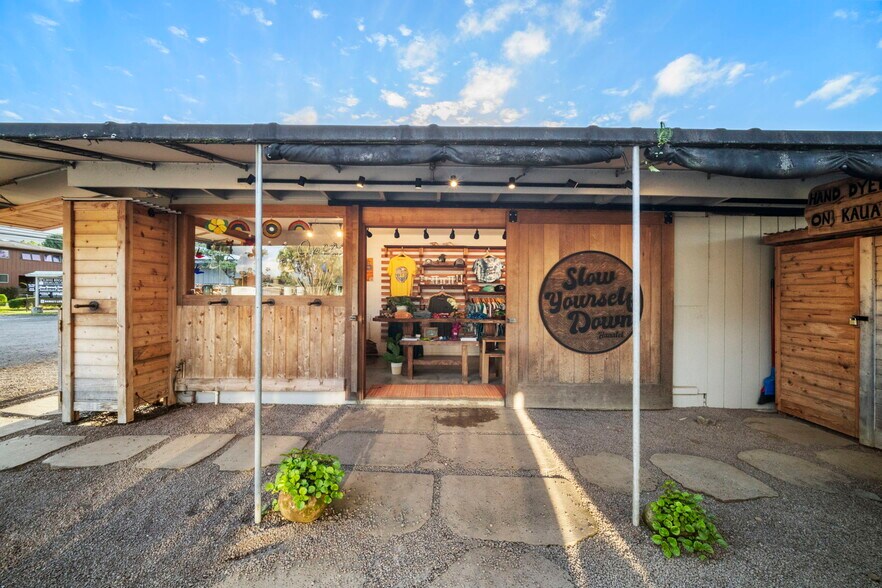 More Photos Of 5-5080 Kuhio Hwy, Hanalei Storefront Retail Office For Sale