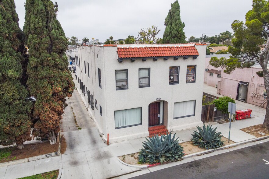 More Photos Of 679 Obispo Ave, Long Beach Apartments For Sale