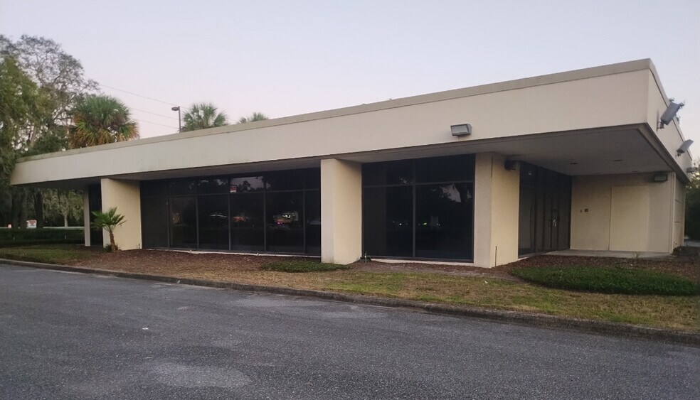 More Photos Of 4305 US Highway 1 S, Saint Augustine Bank For Lease