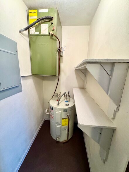 More Photos Of 901 S 74th St, Belleville Apartments For Sale