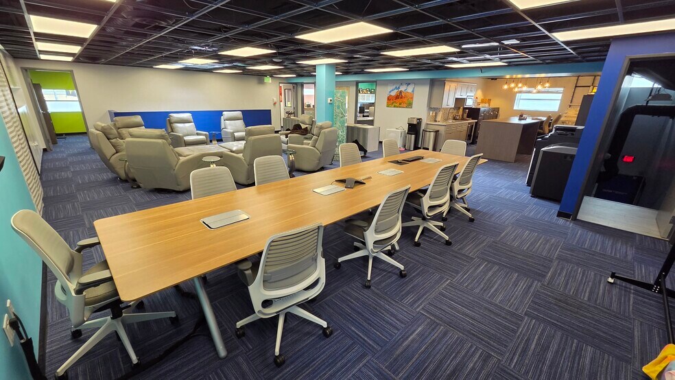 More Photos Of 1775 E University Dr, Tempe Flex For Lease