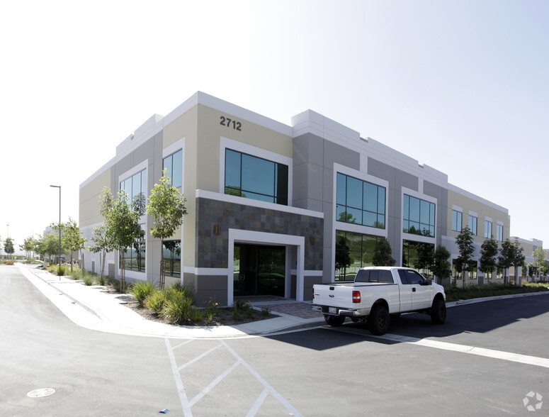 Primary Photo Of 2712 Gateway Rd, Carlsbad Research And Development For Lease