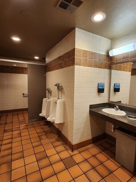 More Photos Of 2255 N Date St, Truth Or Consequences Restaurant For Lease