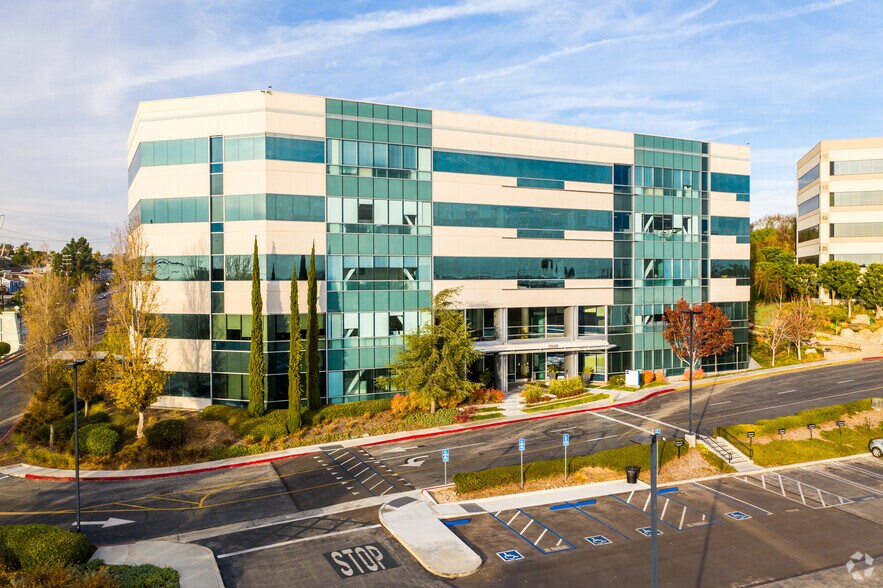 More Photos Of 5140-5150 W Goldleaf Cir, Los Angeles Office For Lease