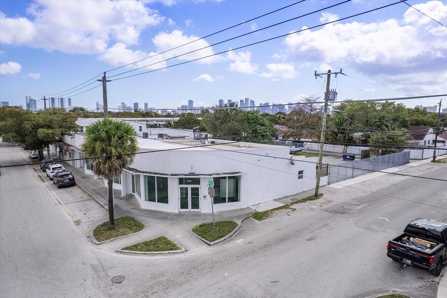 More Photos Of 2829 NW 13th Ave, Miami Storefront Retail Office For Sale