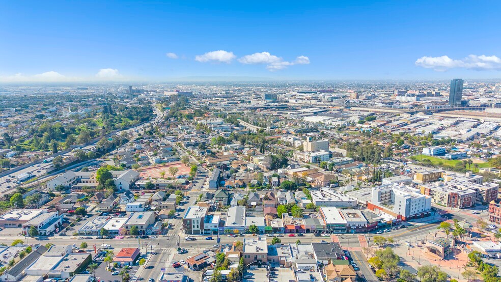 More Photos Of , Los Angeles General Retail For Sale
