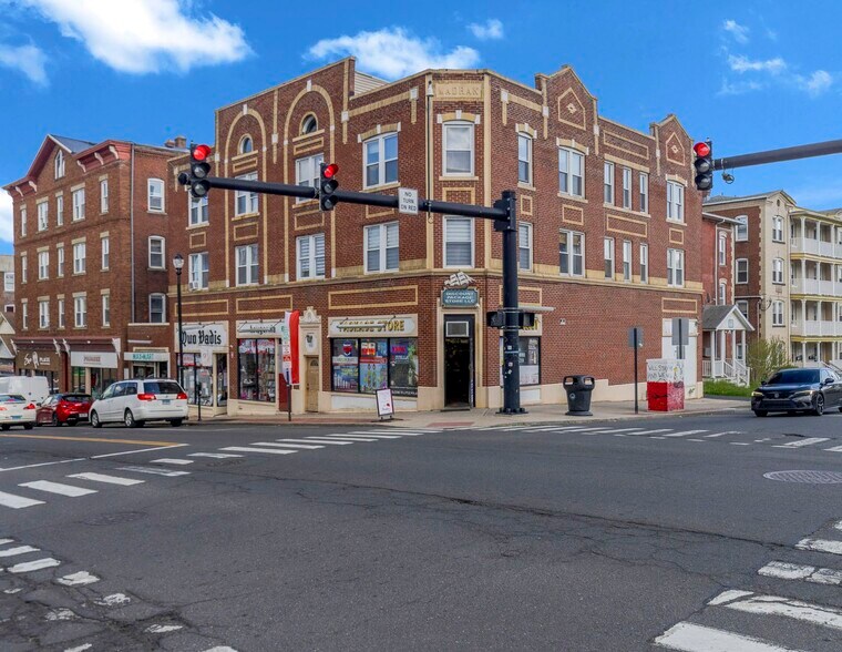 More Photos Of 104-112 Broad St, New Britain Apartments For Sale