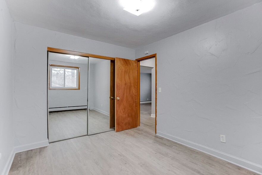 More Photos Of 748 Tatum St, Saint Paul Apartments For Sale