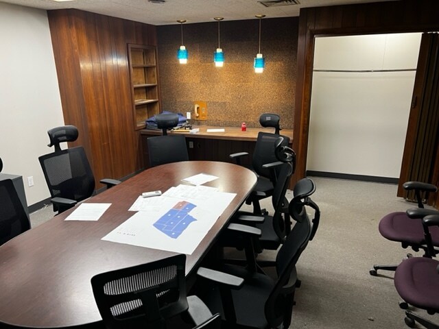 More Photos Of 722 Ketcham St, Indianapolis Warehouse For Sale