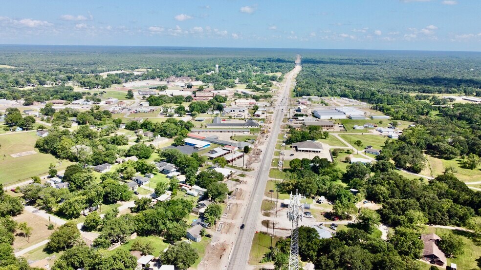 More Photos Of 206 S Columbia Dr, West Columbia Office Residential For Sale