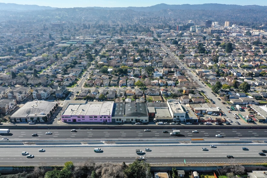 More Photos Of 940 S Amphlett Blvd, San Mateo Manufacturing For Lease