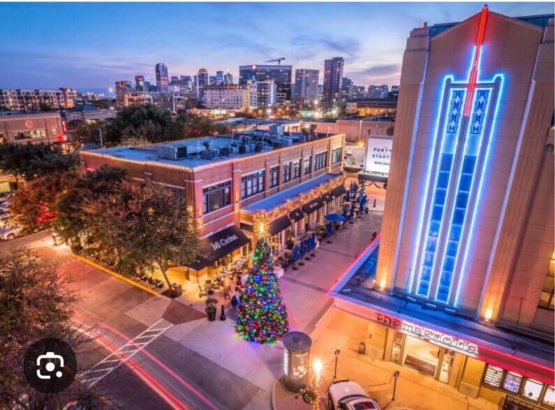 More Photos Of 3699 McKinney Ave, Dallas Freestanding For Lease