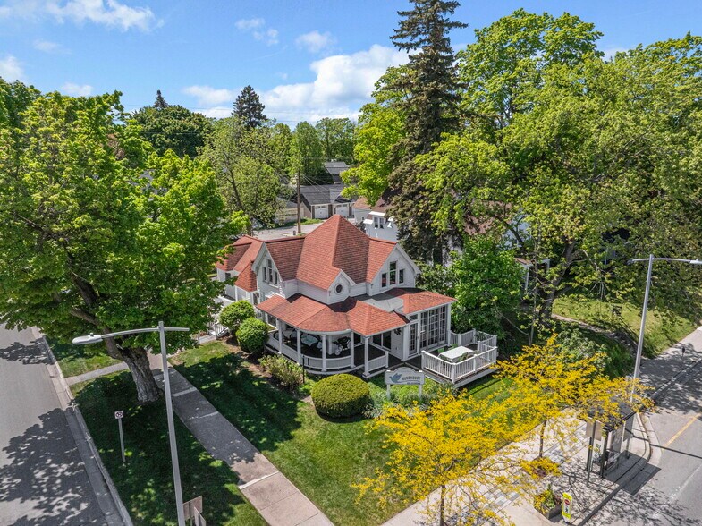 More Photos Of 601 W Front St, Traverse City Specialty For Sale