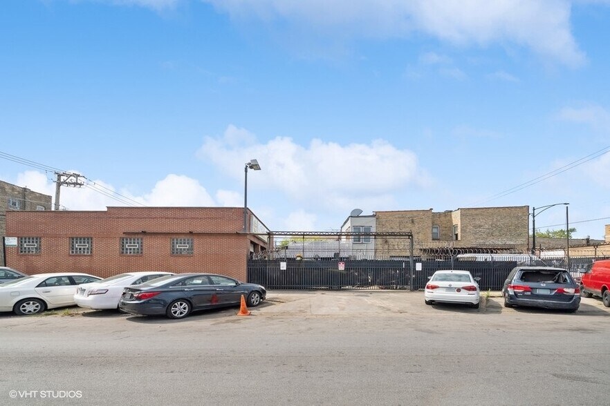 More Photos Of 3453 N Pulaski Rd, Chicago Land For Sale