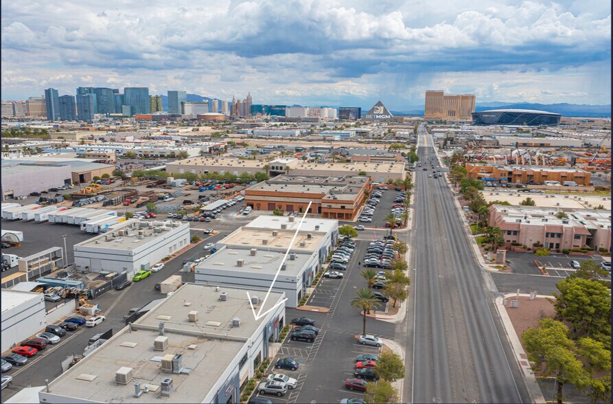 More Photos Of 4534 W Hacienda Ave, Las Vegas Light Distribution For Lease